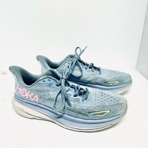 Hoka Clifton 9 Women’s Size 11